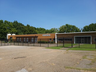 Memphis, TN undefined - 2070 S 3rd St