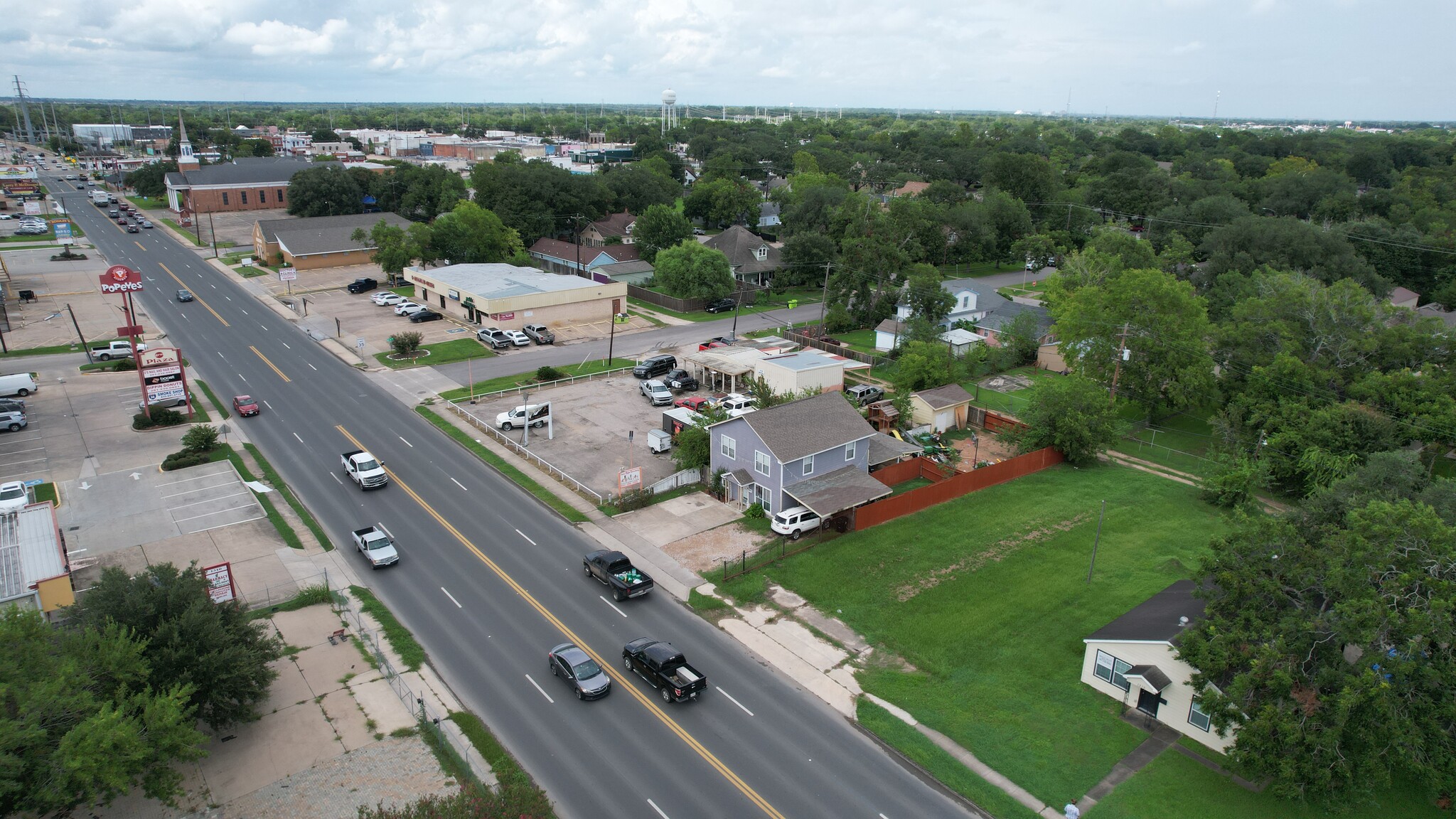 1313 1st St, Rosenberg, TX for Sale