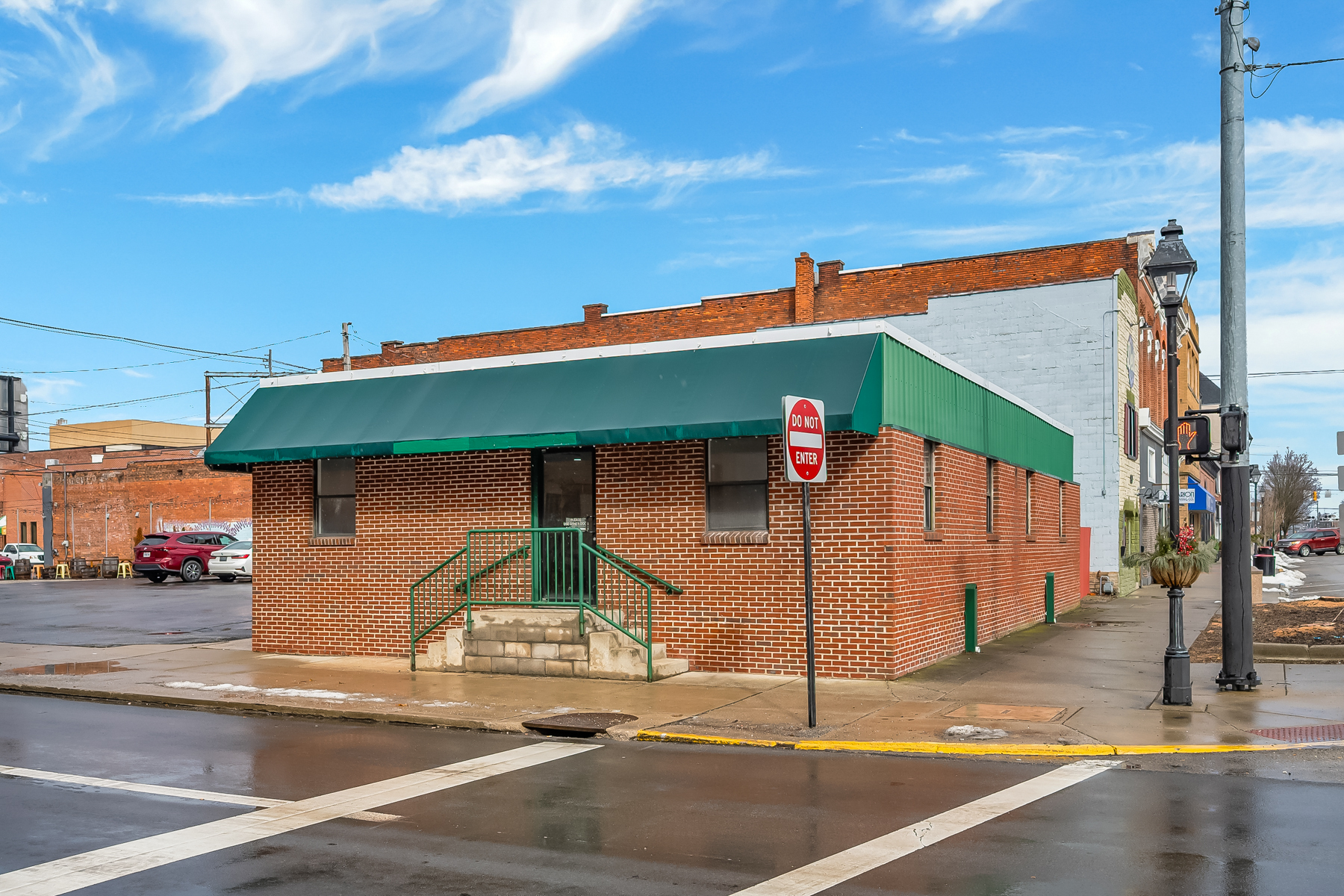 114 W Church St, Marion, OH for Sale