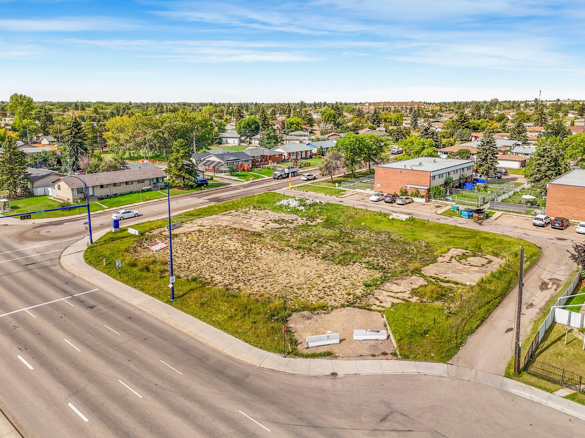 13408 Fort Rd NW, Edmonton, AB for Rent