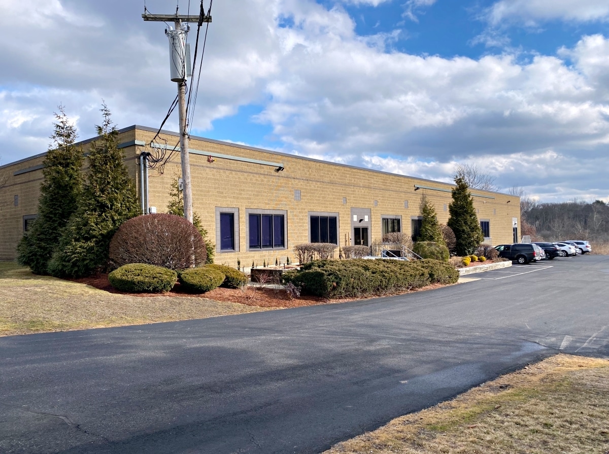 54 Concord St, North Reading, MA for Sale