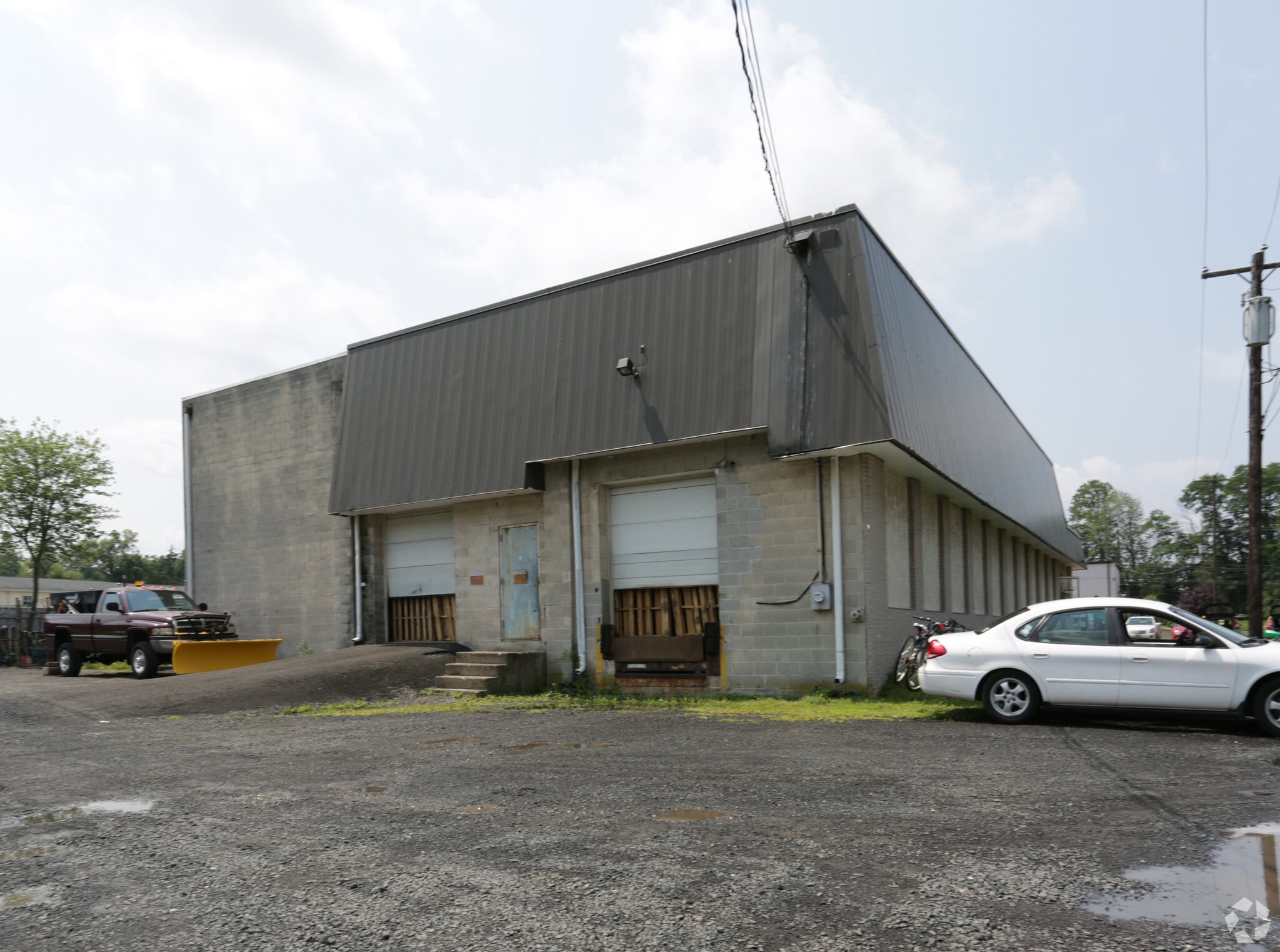 2845 Terwood Rd, Willow Grove, PA for Rent