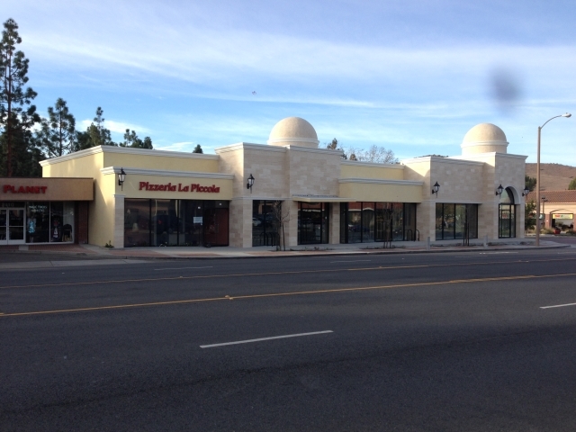 2388-2400 Thousand Oaks Blvd, Thousand Oaks, CA for Rent