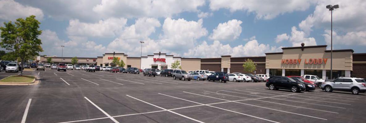 4262-4398 Mall Dr, Tupelo, MS for Rent