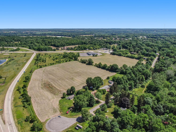 3509 E Lemon Creek Rd, Berrien Springs, MI for Sale