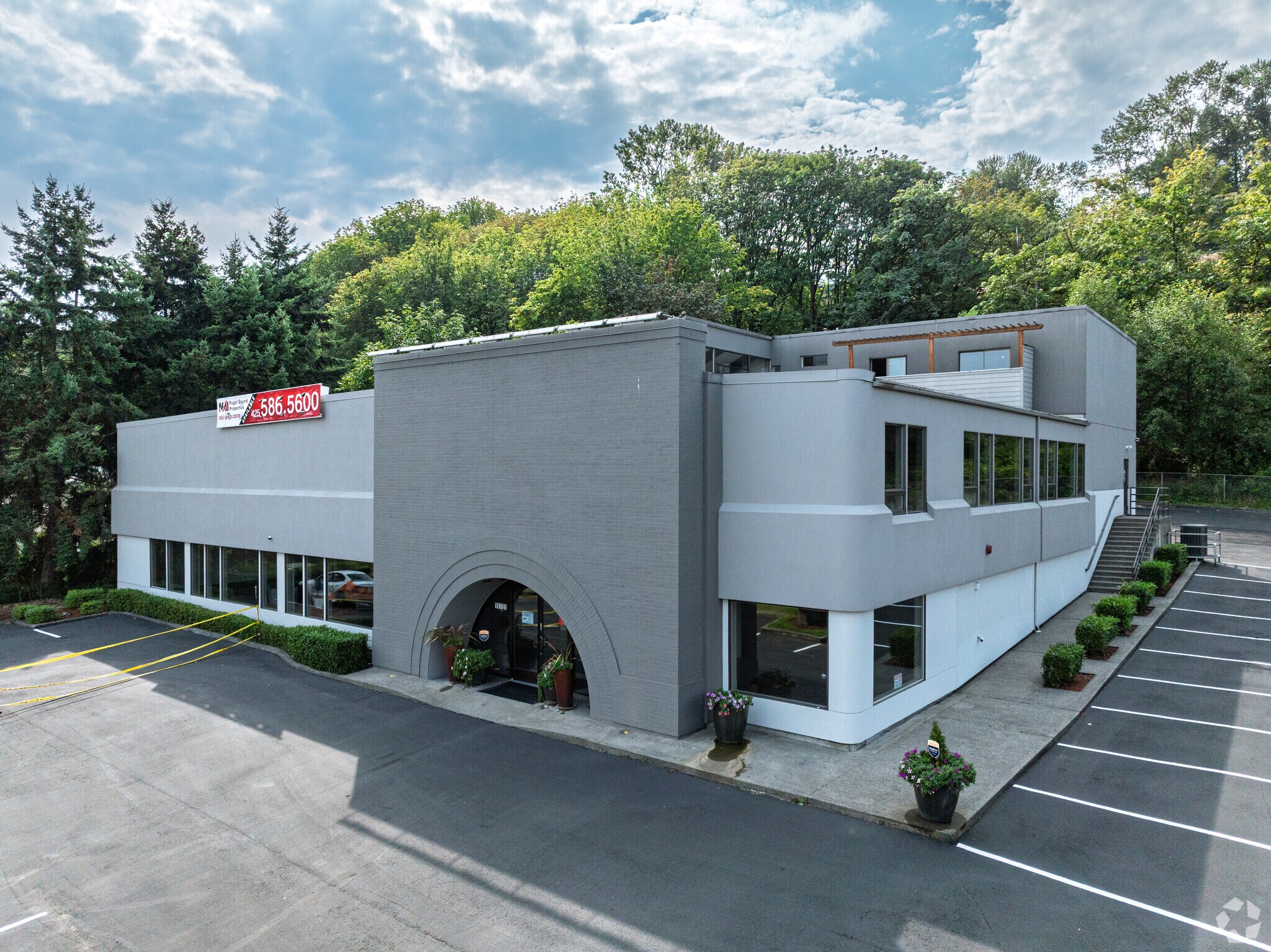 16705 Southcenter Pky, Tukwila, WA for Rent
