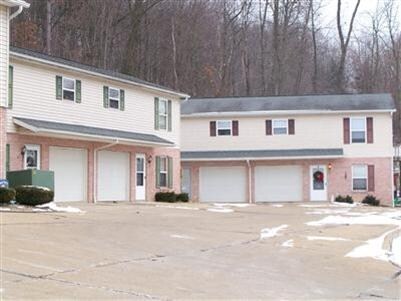 547 Ridge Ave NE, New Philadelphia, OH for Sale