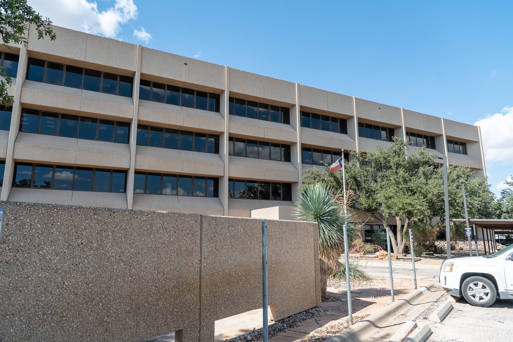 125 W Missouri Ave, Midland, TX for Sale