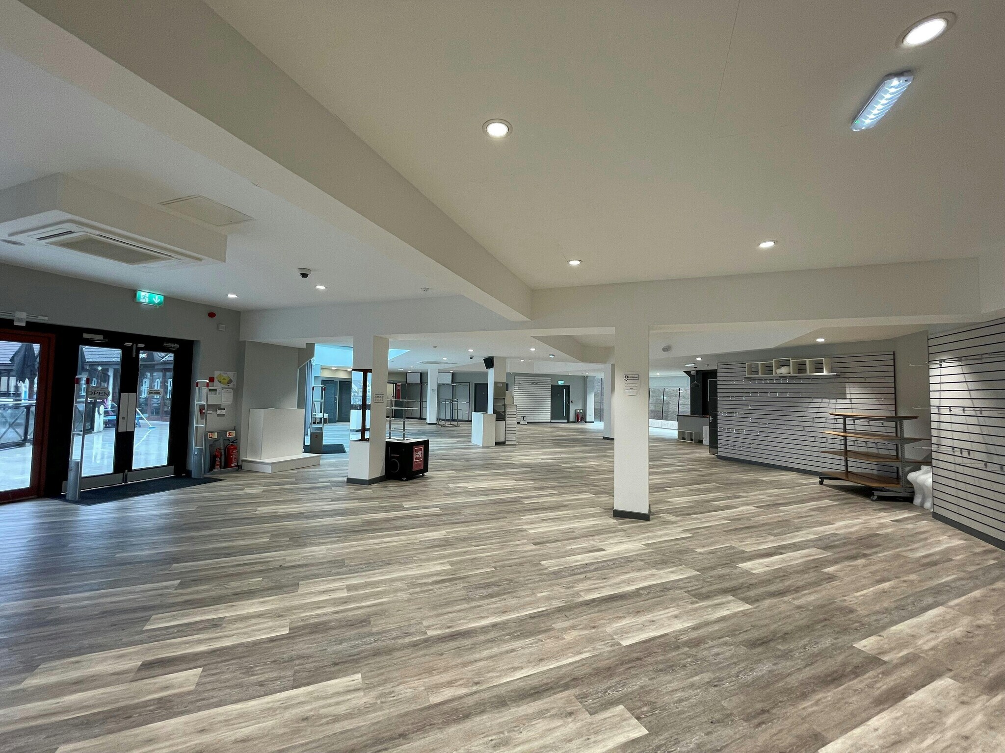 1-40 The Boardwalk, Portsmouth, HAM for Rent