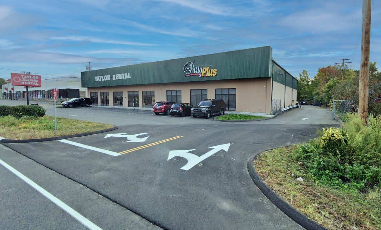 304 Boston Post Rd, Orange, CT for Sale