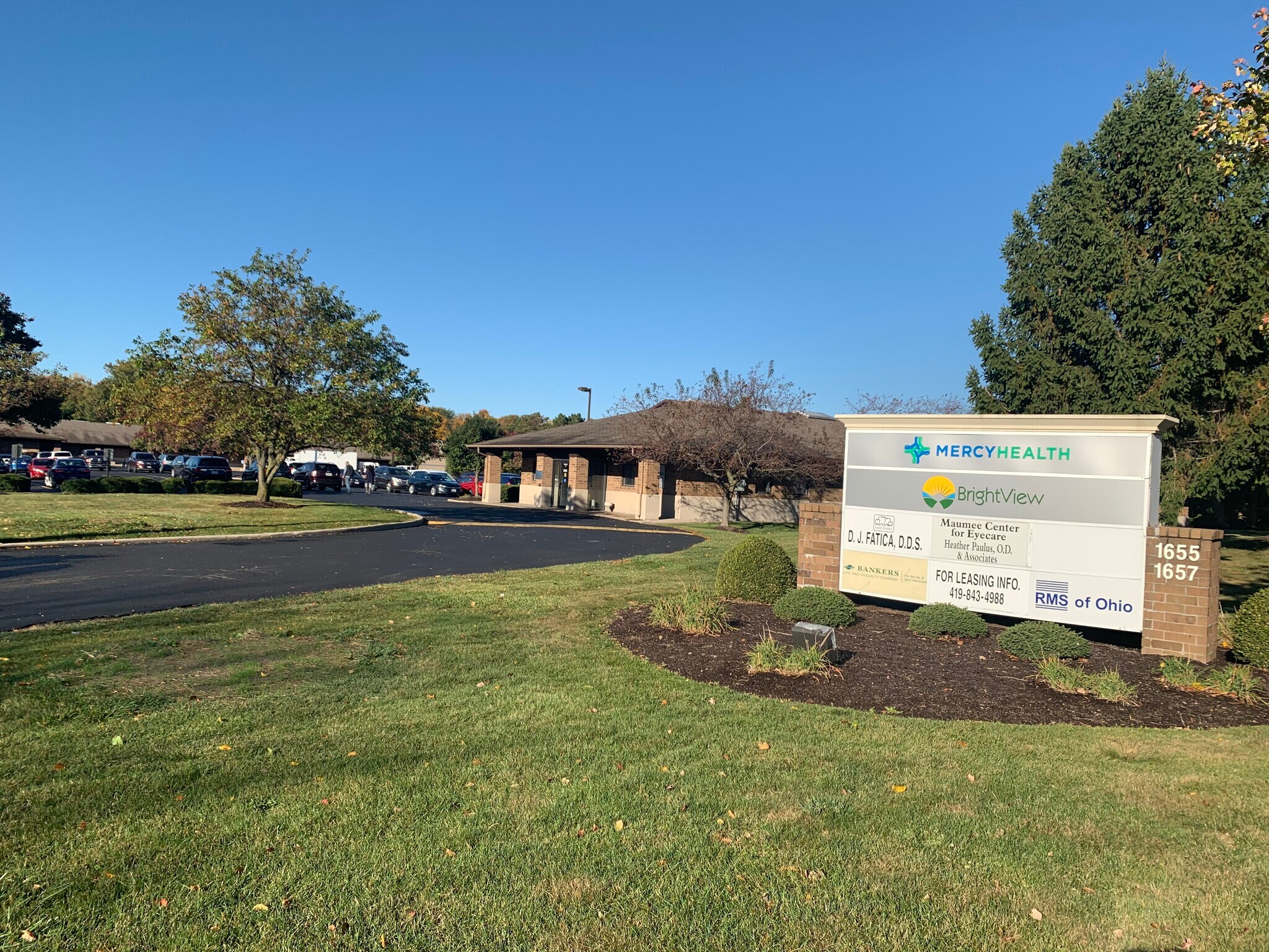 1655-1657 Holland Rd, Maumee, OH for Rent
