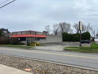 Grove City, PA Drug Store - 213 W Main St