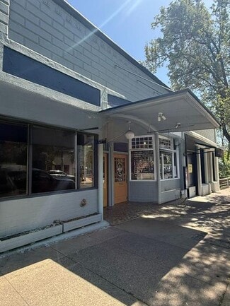 Ashland, OR Retail - 90 N Main St