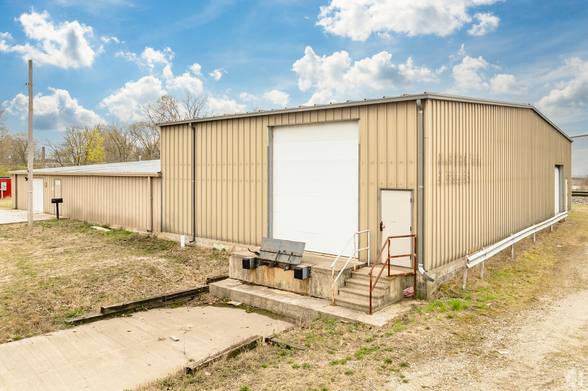 431 E North St, Fostoria, OH for Sale