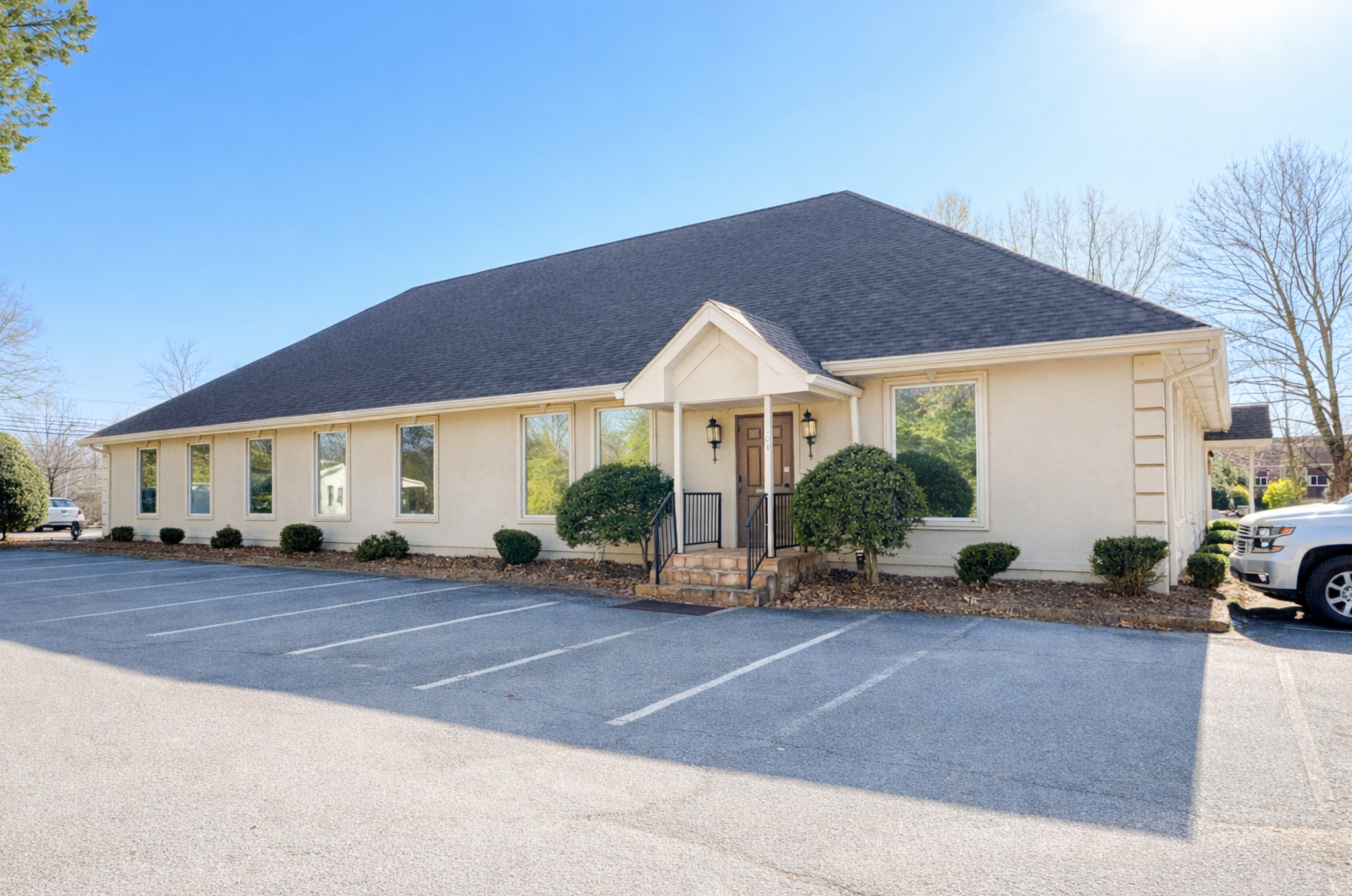 1403 Eastchester Dr, High Point, NC for Rent