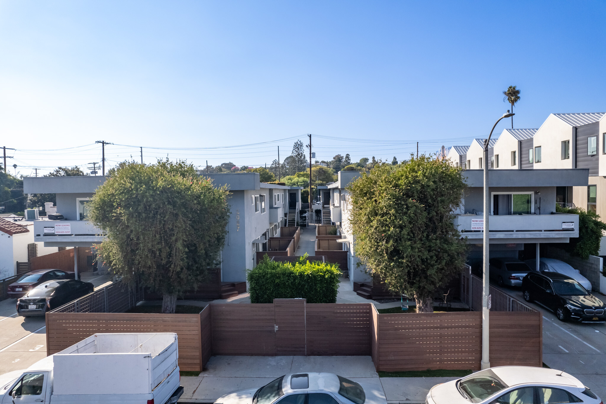 2023 Preuss Rd, Los Angeles, CA for Sale