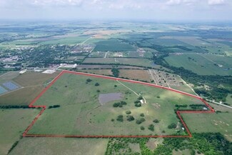 Holland, TX Commercial - 422 N Franklin St