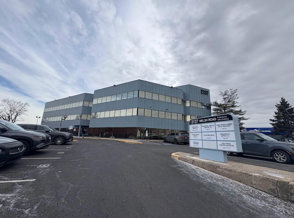 2137 Welsh Rd, Philadelphia, PA for Sale