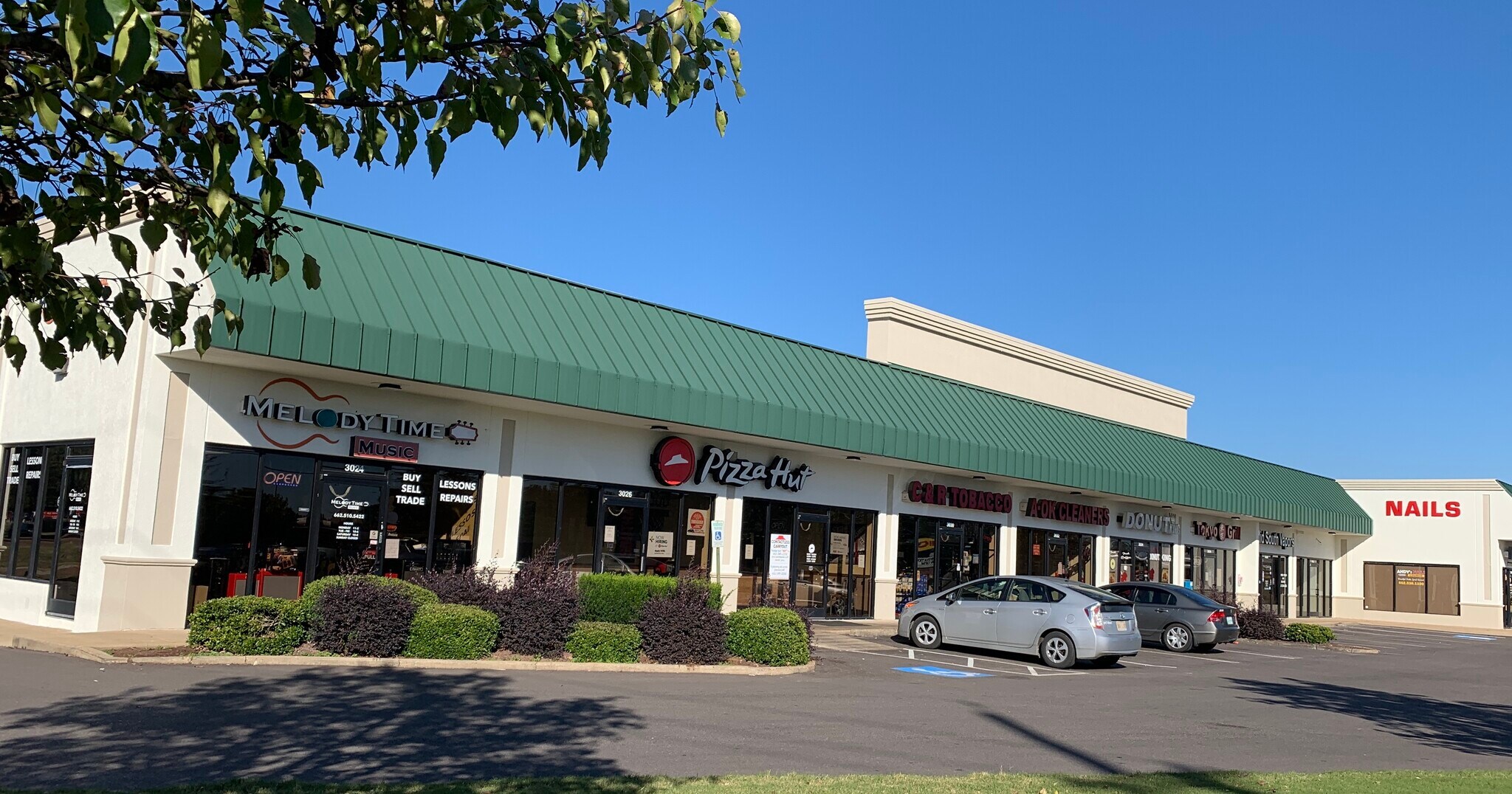 3024-3046 E Goodman Rd, Southaven, MS for Rent