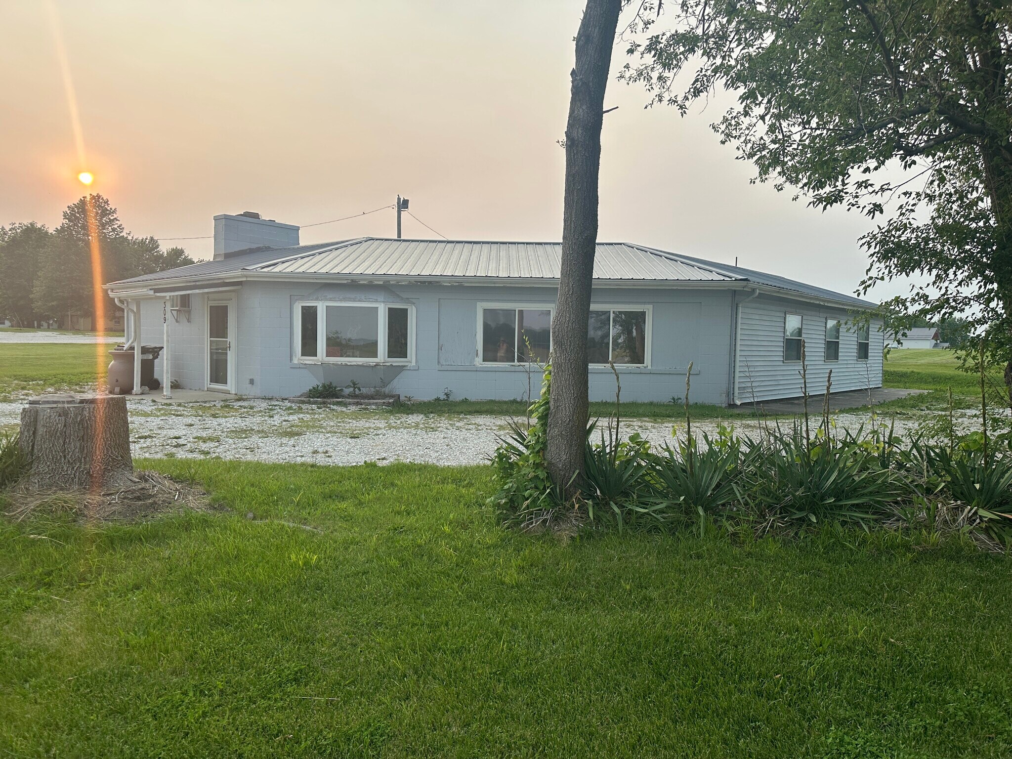 309 E 1st St, Greentop, MO for Sale