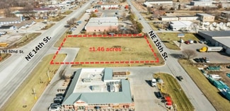 NE 14th St NE 15th Ave  