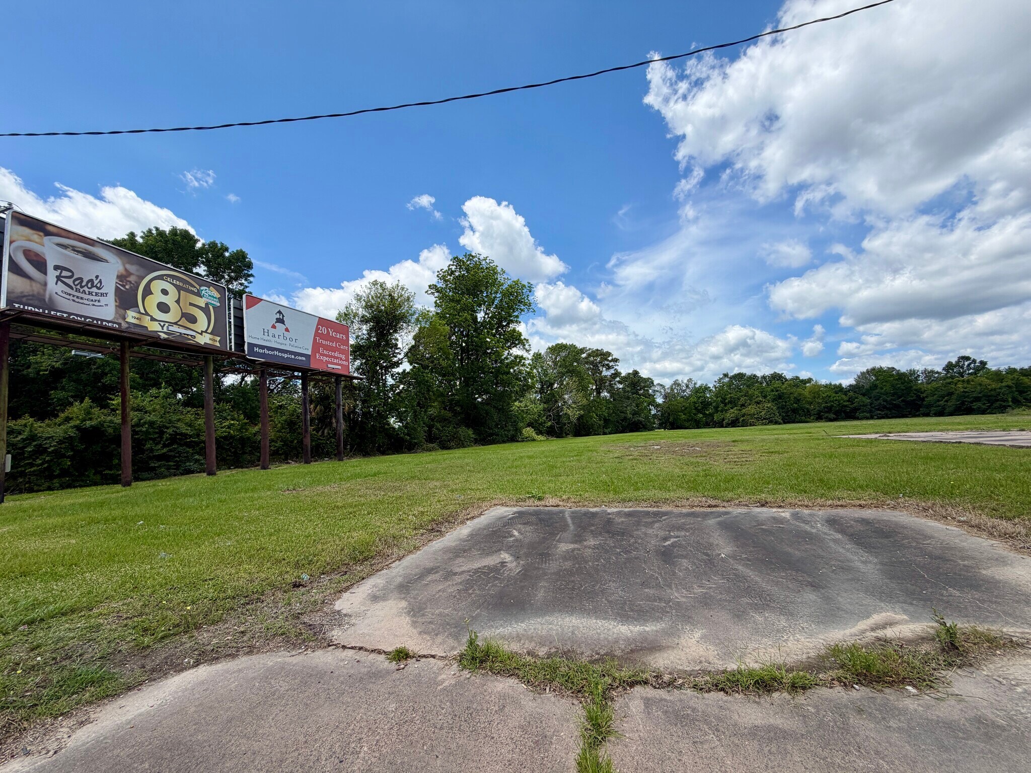 1111 11th St, Beaumont, TX for Sale