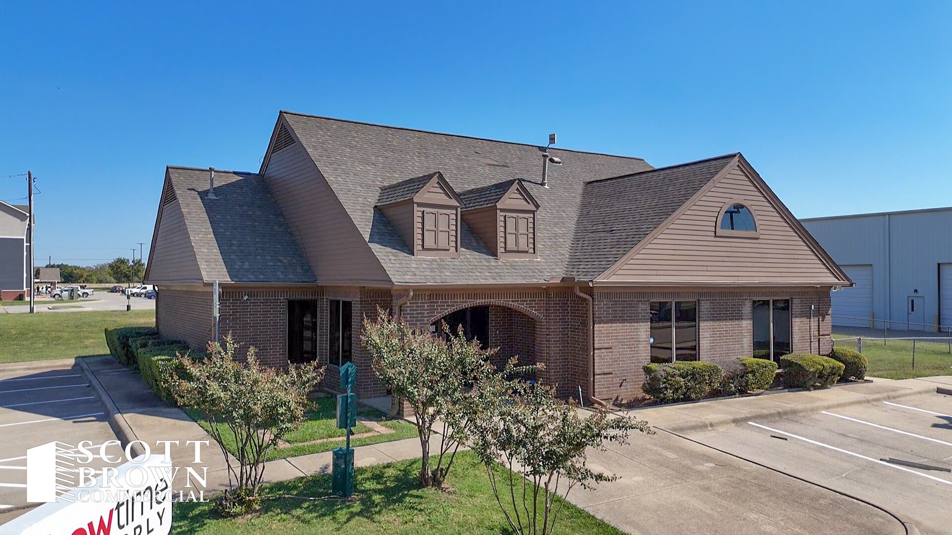 2400 Worthington St, Denton, TX for Rent