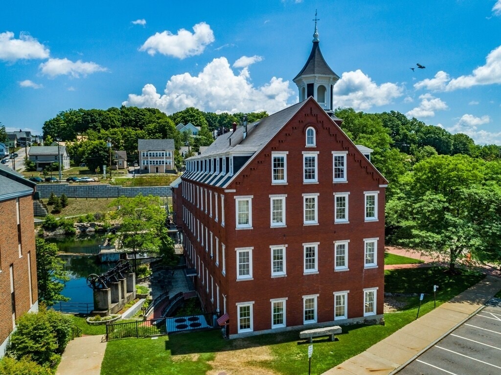 1 Mill Plz, Laconia, NH for Sale