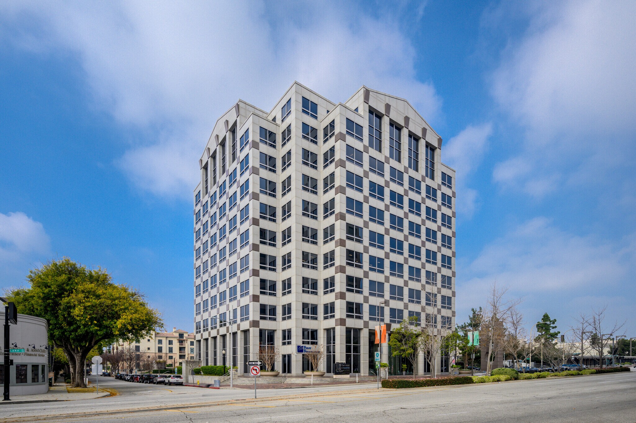 301 N Lake Ave, Pasadena, CA for Rent