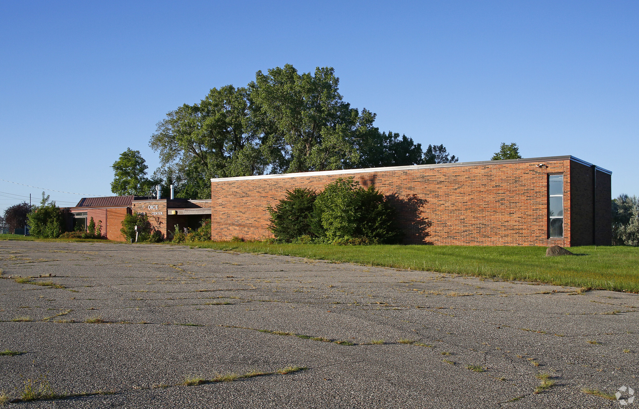 14020 County Road 5, Burnsville, MN for Sale