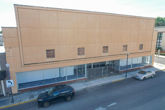 Coos Bay, OR Department Store - 181 Anderson Ave