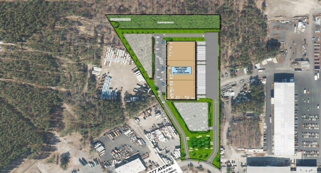 1001 Scott Ave, Calverton, NY for Sale