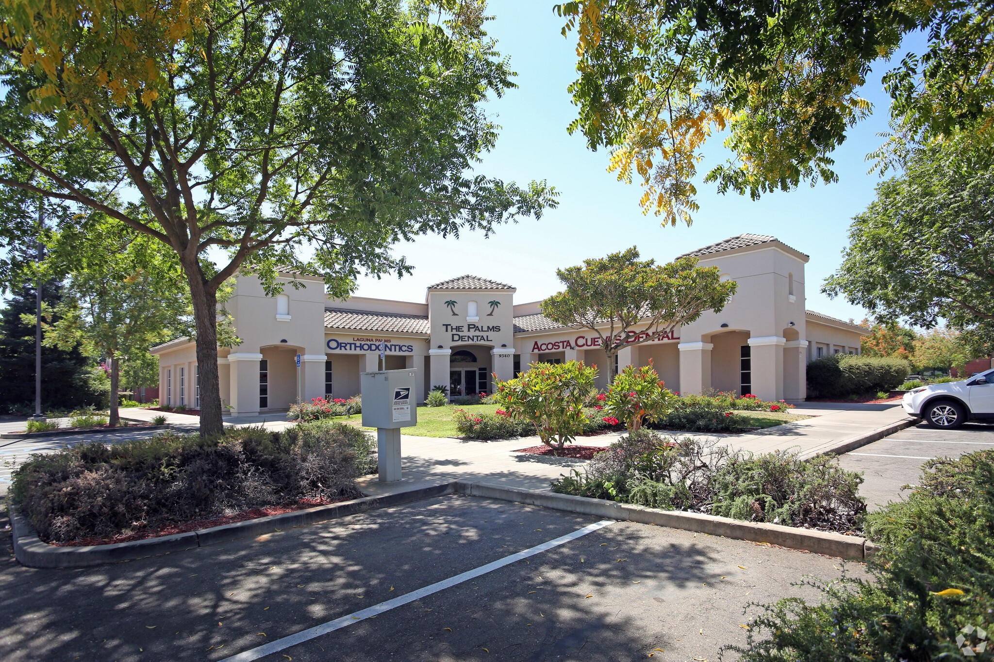 9340 W Stockton Blvd, Elk Grove, CA for Rent
