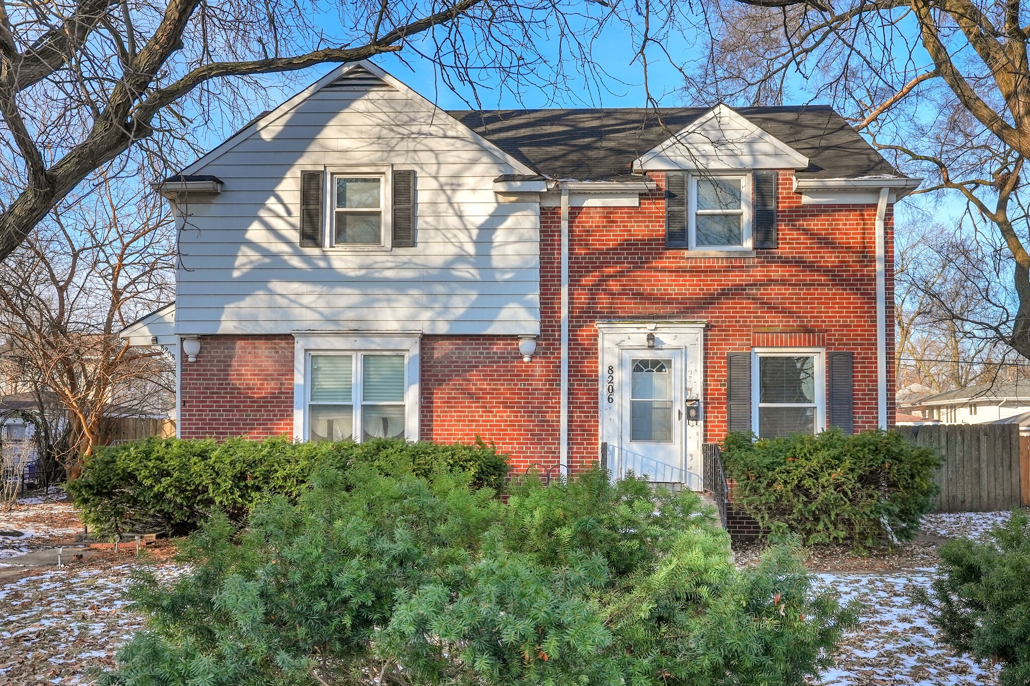 8206 Highland Pl, Munster, IN for Sale