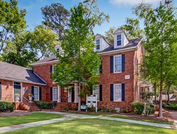 340 Eisenhower Dr Savannah, GA 31406 Office Property for Lease on