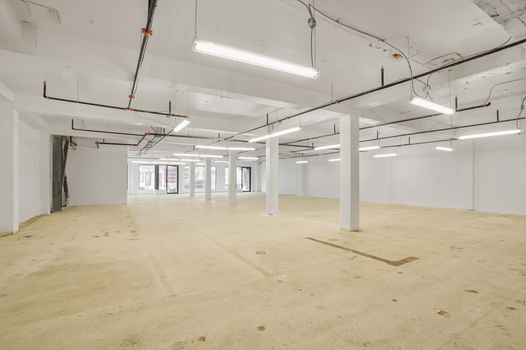 7478 Rue Saint-Hubert, Montréal, QC for Rent