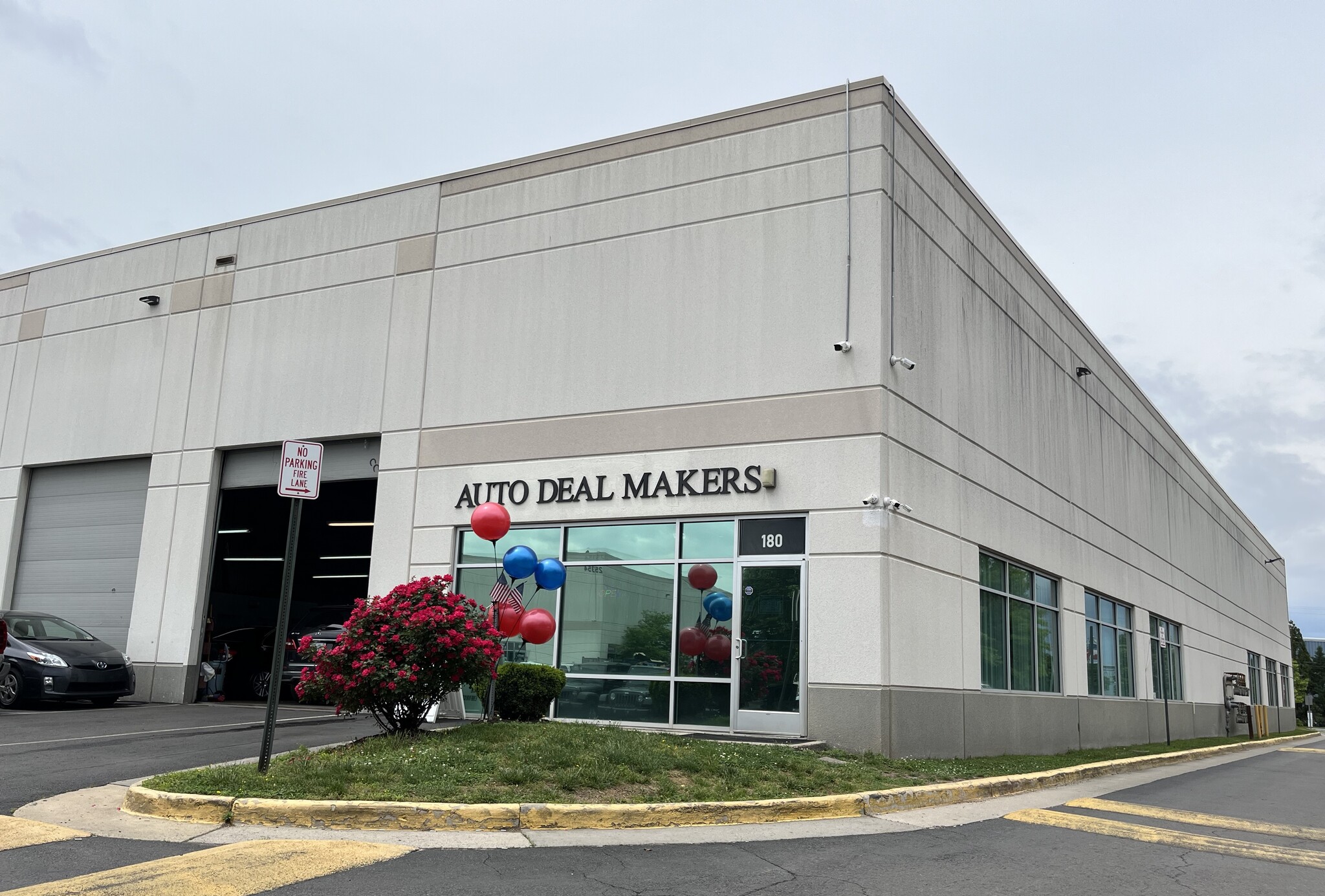 25350 Pleasant Valley Rd, Chantilly, VA for Sale