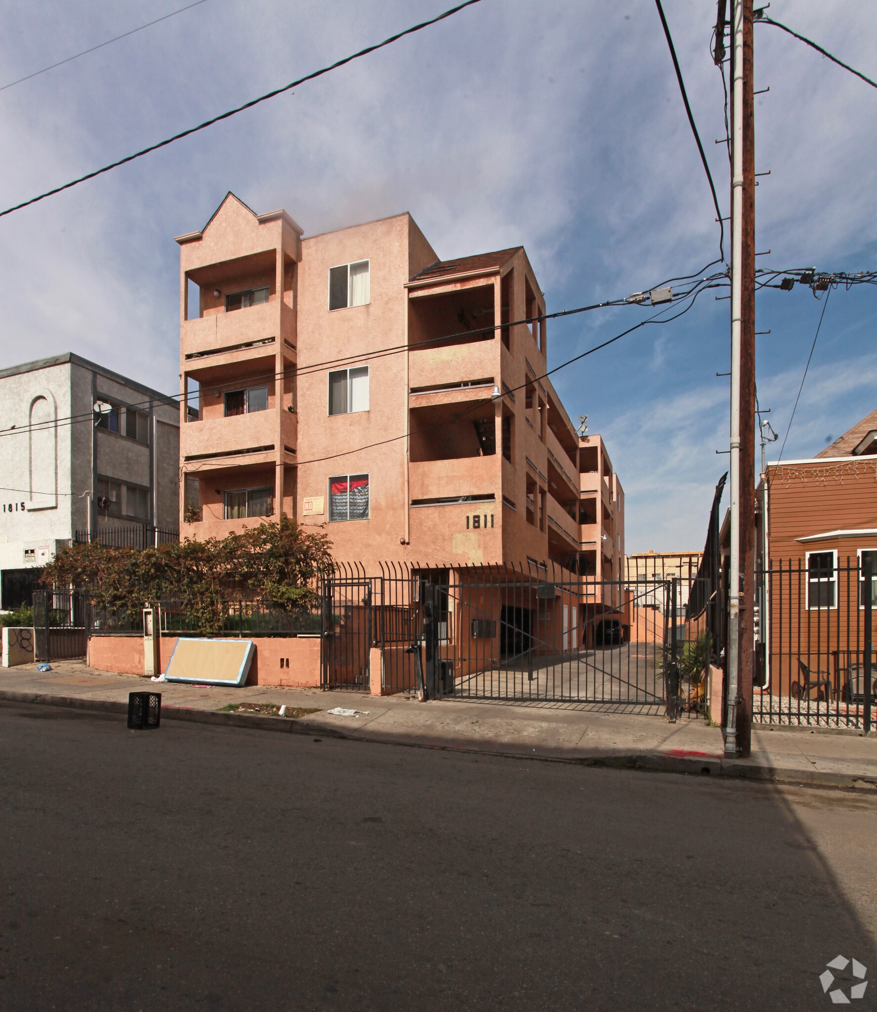 1811 W 5th St, Los Angeles, CA for Sale