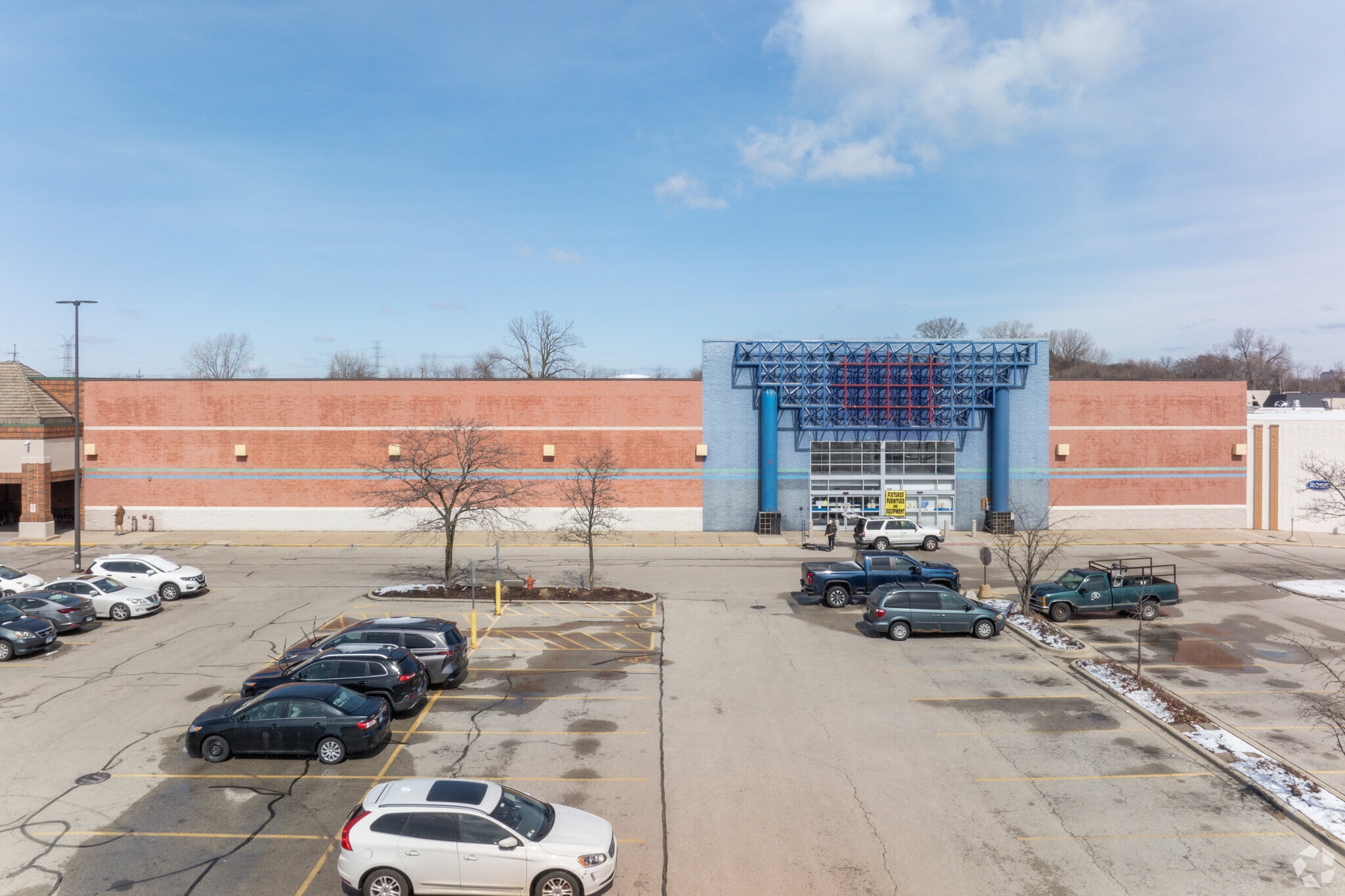 2301 Howard St, Evanston, IL for Sale