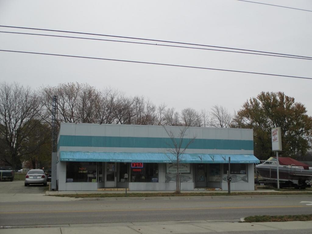 24 S Beechtree St, Grand Haven, MI for Sale