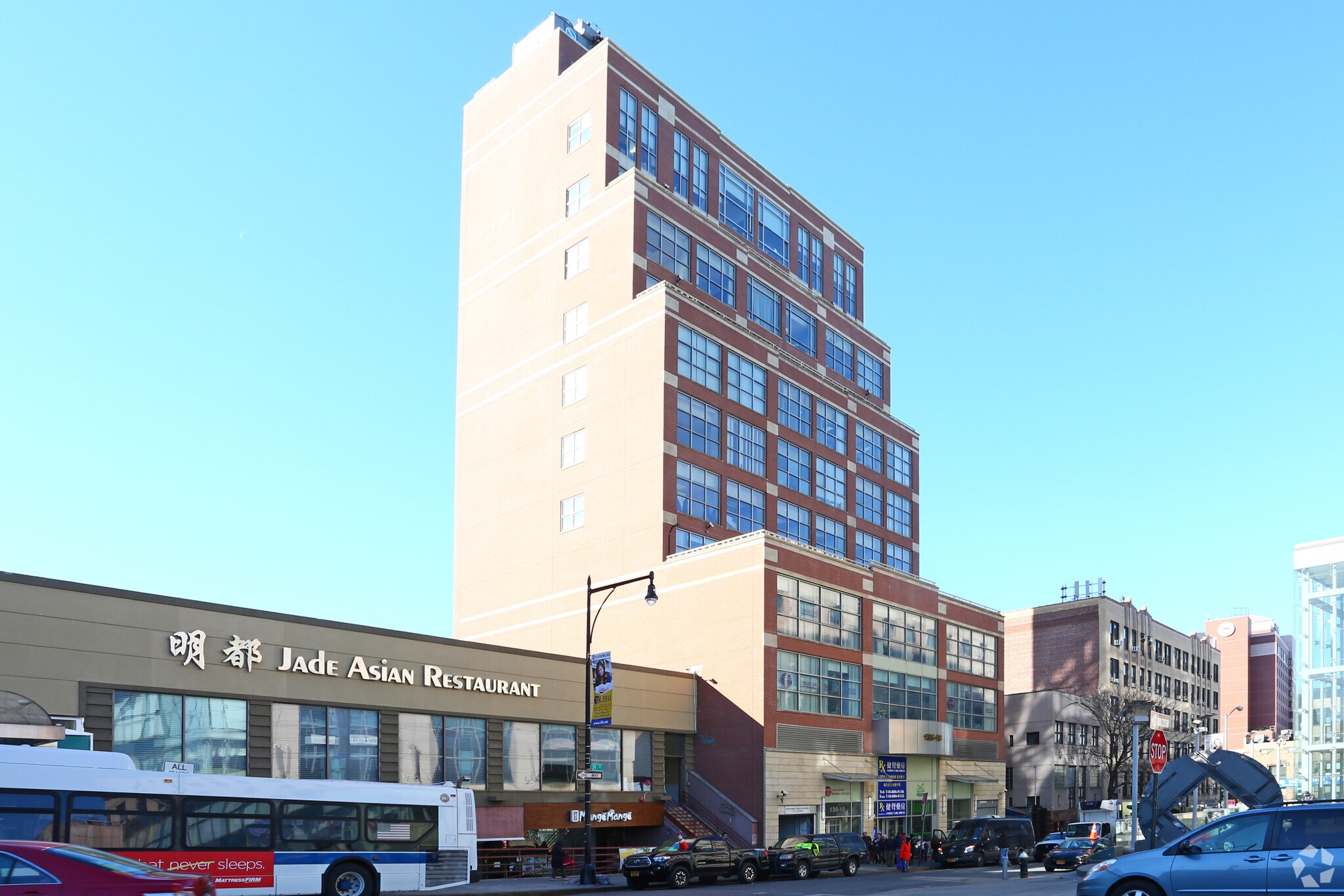 13618 39th Ave Flushing, NY 11354 Office Property for Lease on