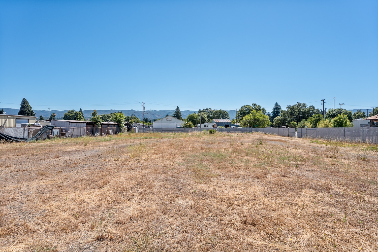 1080 Cunningham St, Ukiah, CA for Sale