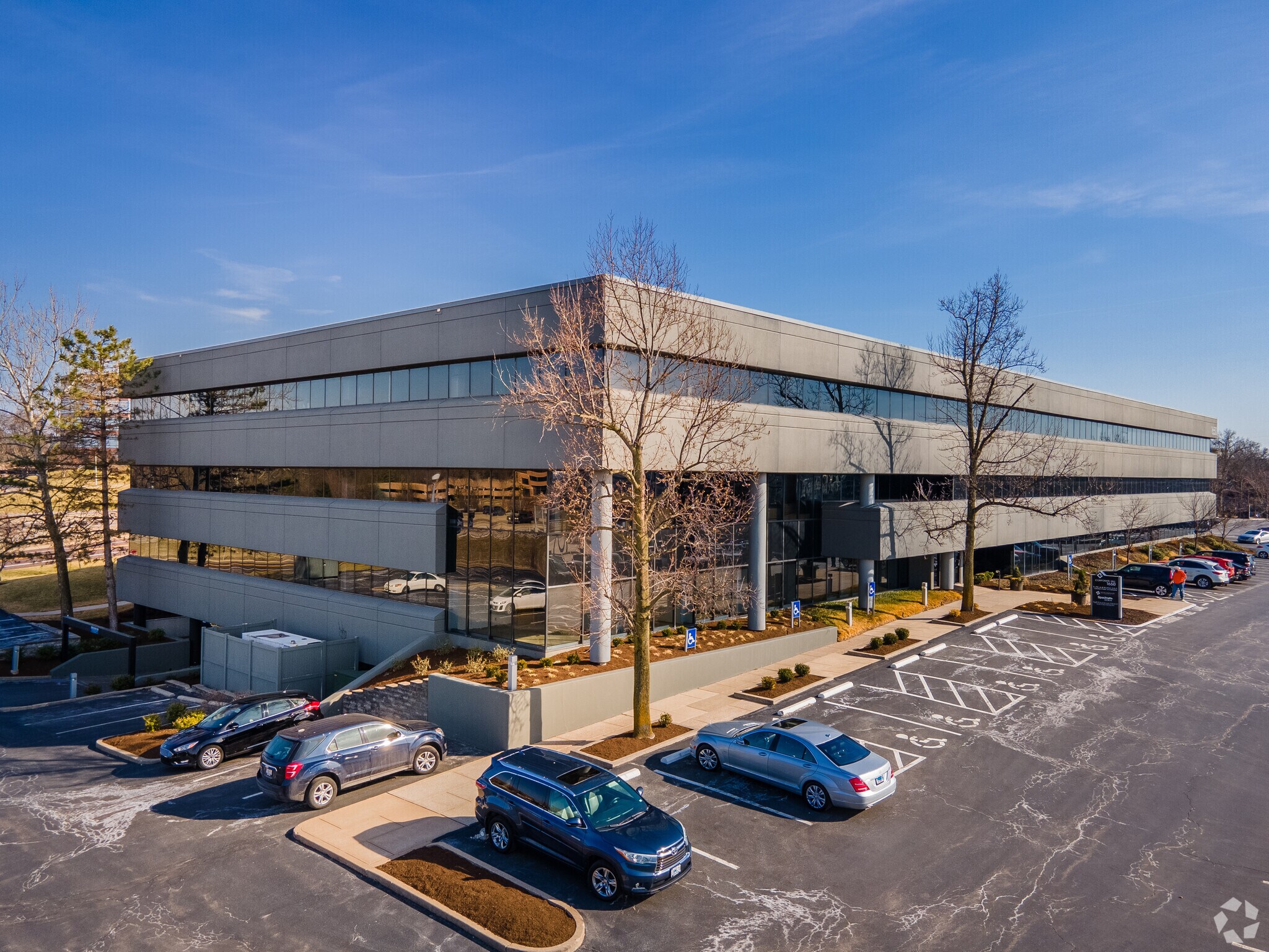 , Des Peres, MO for Sale