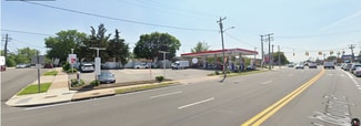 Westbury, NY Retail - 2 Old Country Rd