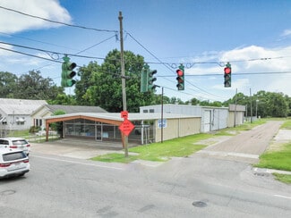 New Iberia, LA Showroom - 729 W Saint Peter St New Iberia, LA Showroom - 729 W Saint Peter St