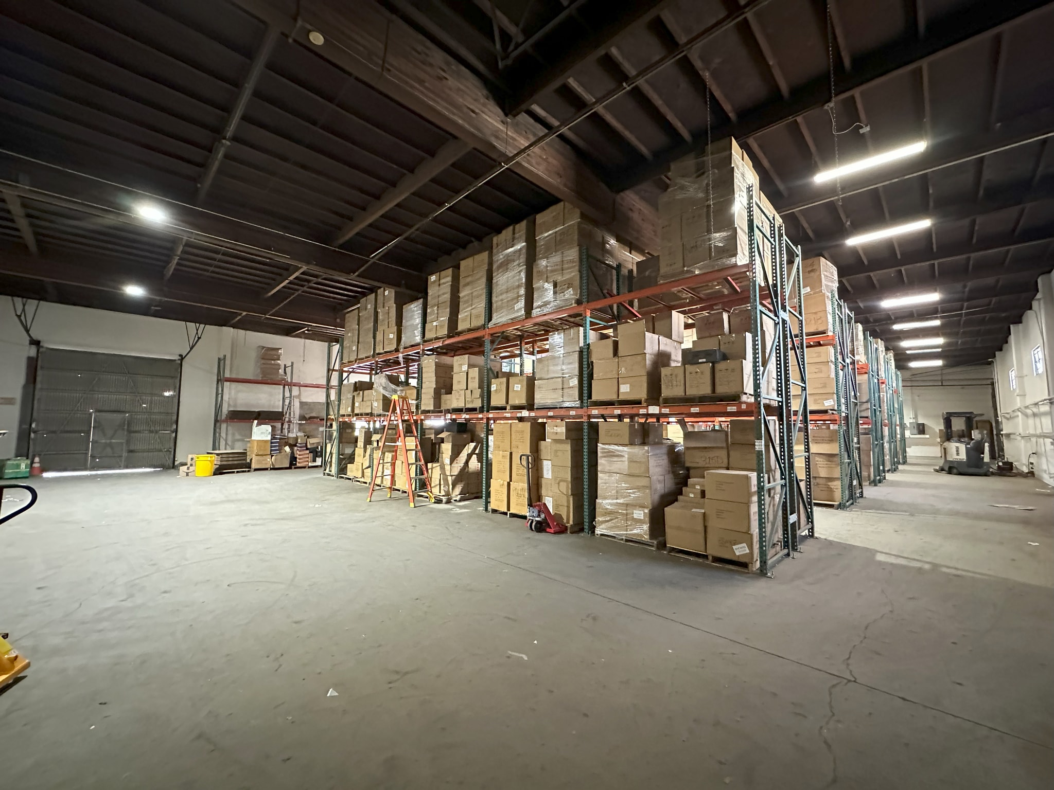 7001 Jackson St, Paramount, CA for Sale