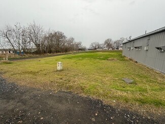 Hermiston, OR Commercial Land - 81888 U.S. 395