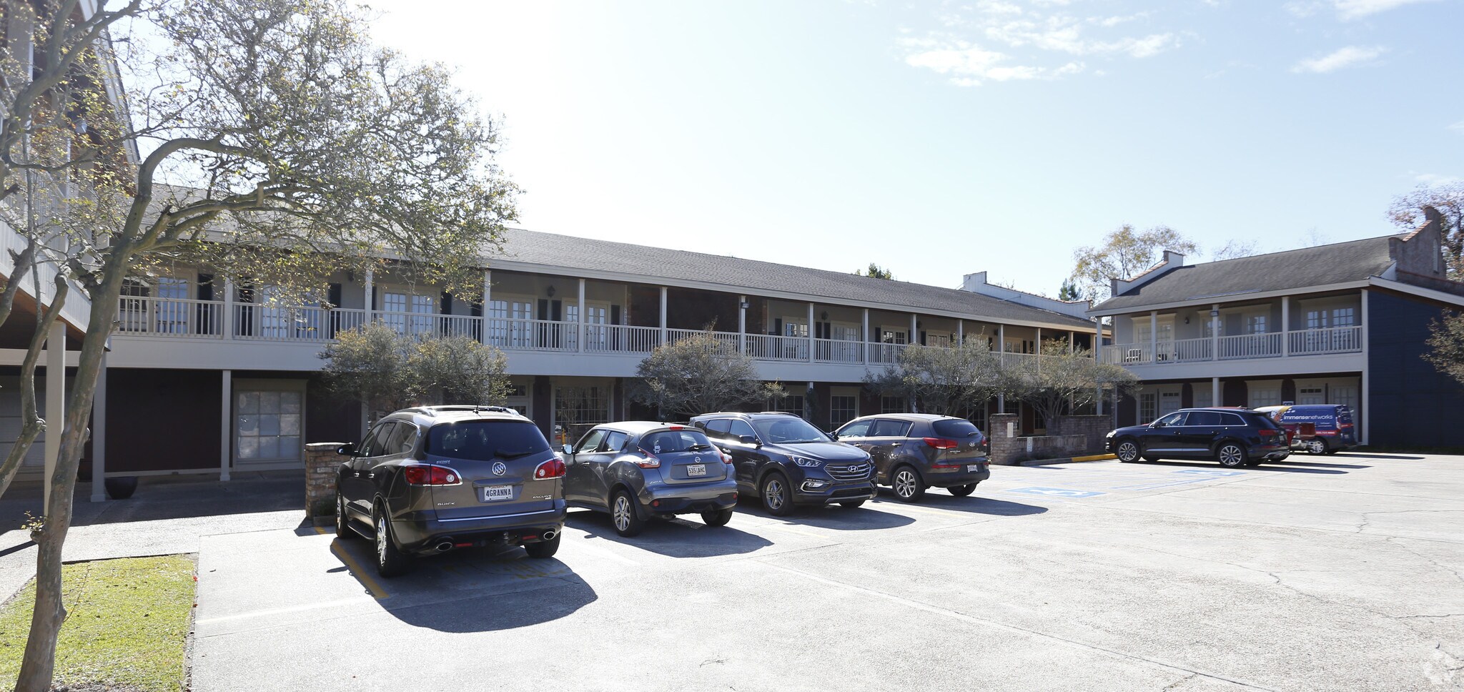 10988 N Harrells Ferry Rd, Baton Rouge, LA for Rent