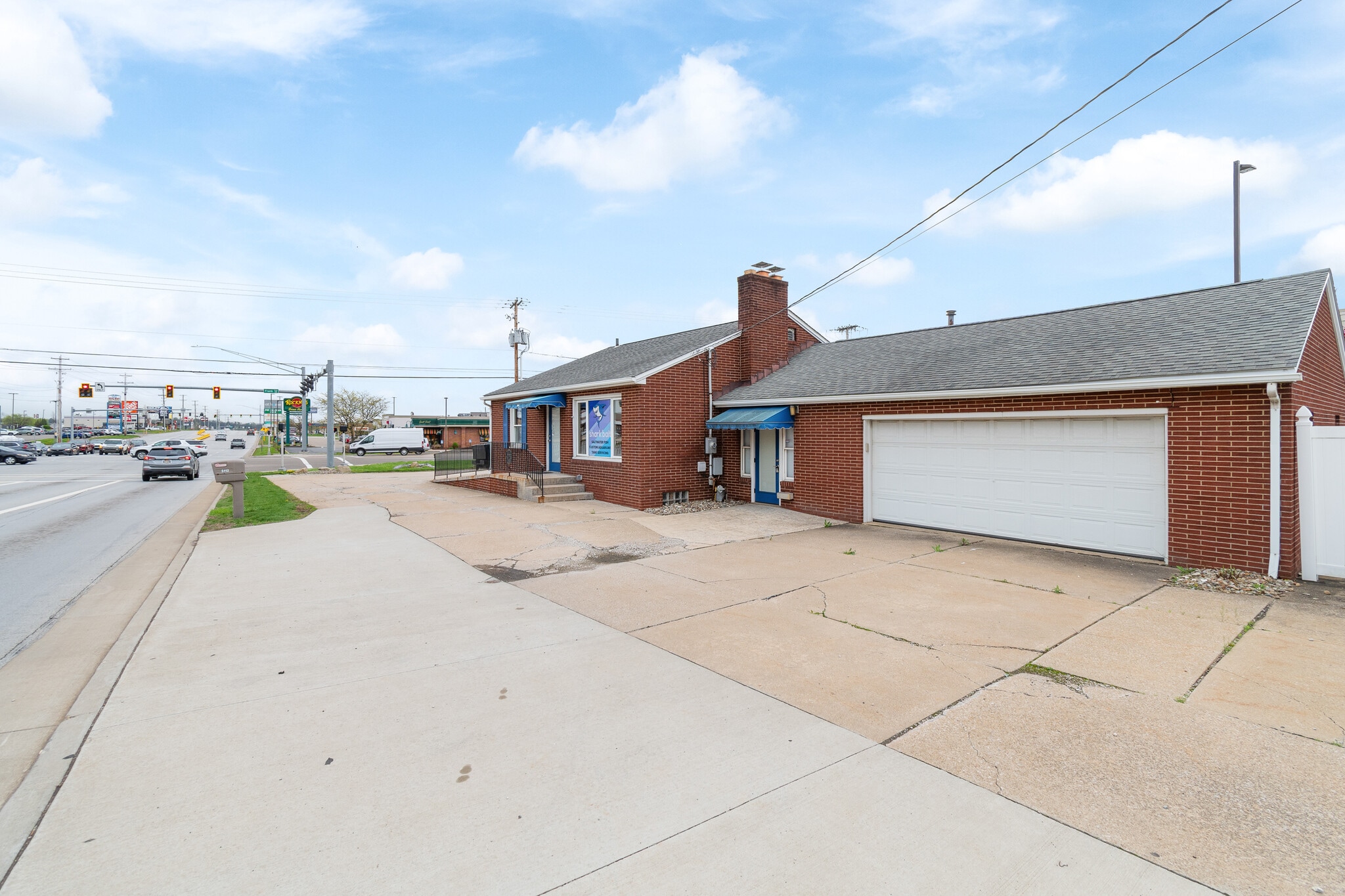 5112 Portage St NW, North Canton, OH for Rent