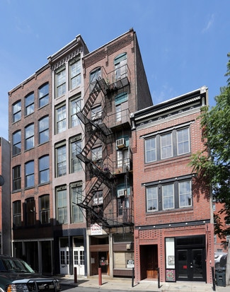 Philadelphia, PA Office/Retail - 28 S Strawberry St